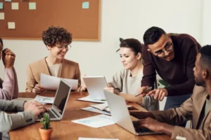Como Estruturar um CRM Comercial para Nunca Mais Perder Oportunidades de Venda